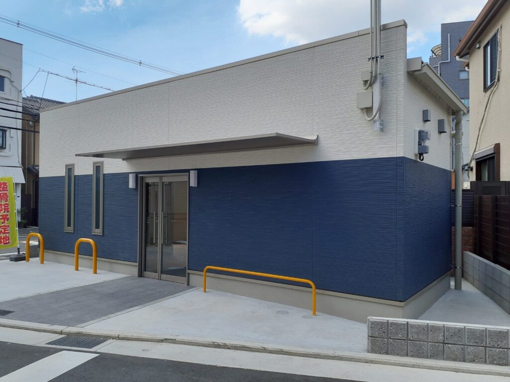 店舗新築工事（屋根・外壁工事）