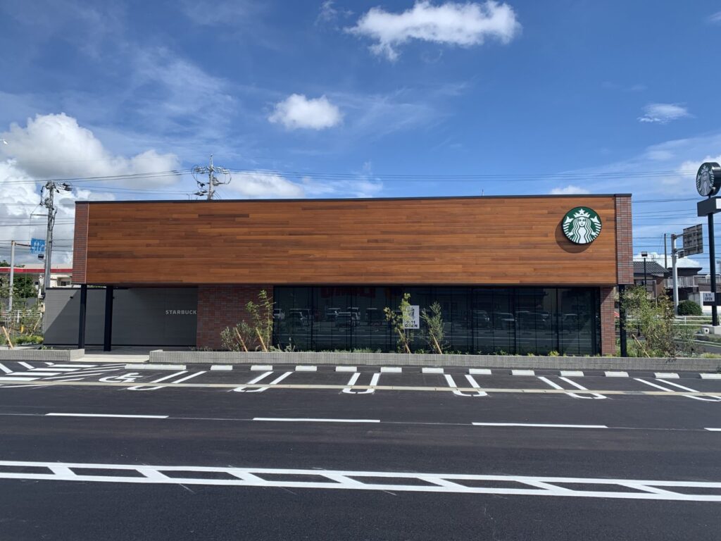 スターバックスコーヒー津高茶屋店新築工事（屋根・外壁工事）