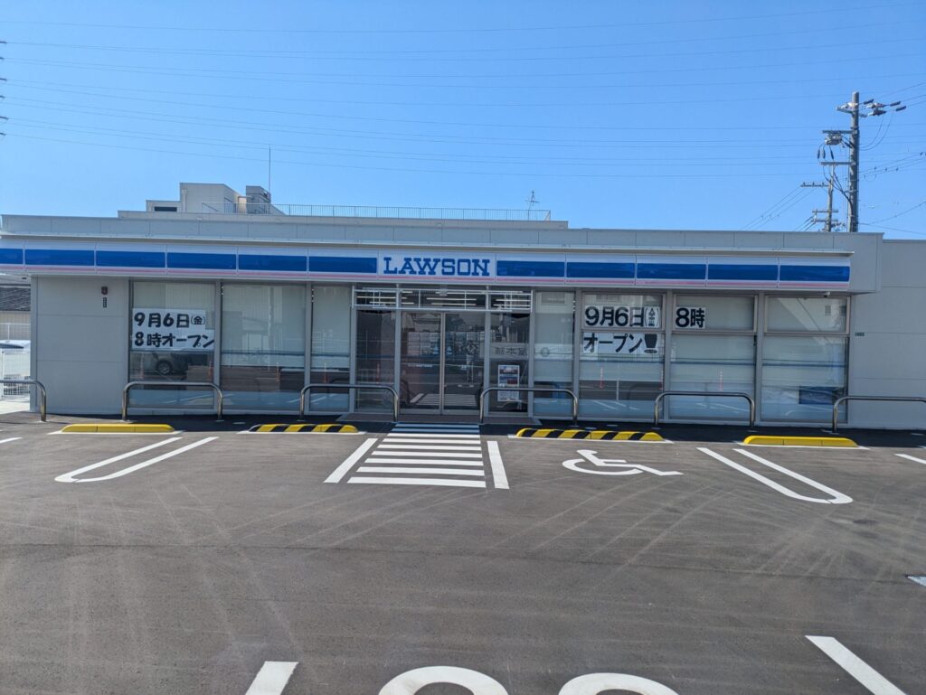 ローソン岸和田下池田町店新築工事（屋根・外壁工事）