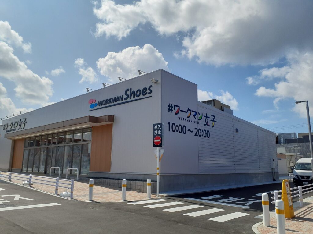 ﾜｰｸﾏﾝ女子そよら東岸和田店新築工事（屋根・外壁工事）
